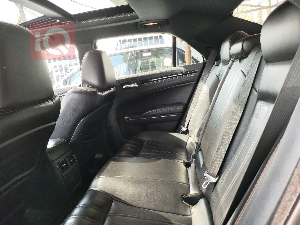 Chrysler 300